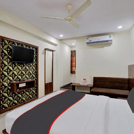 Hotel O Neelkamal Ahmedabad Exterior foto