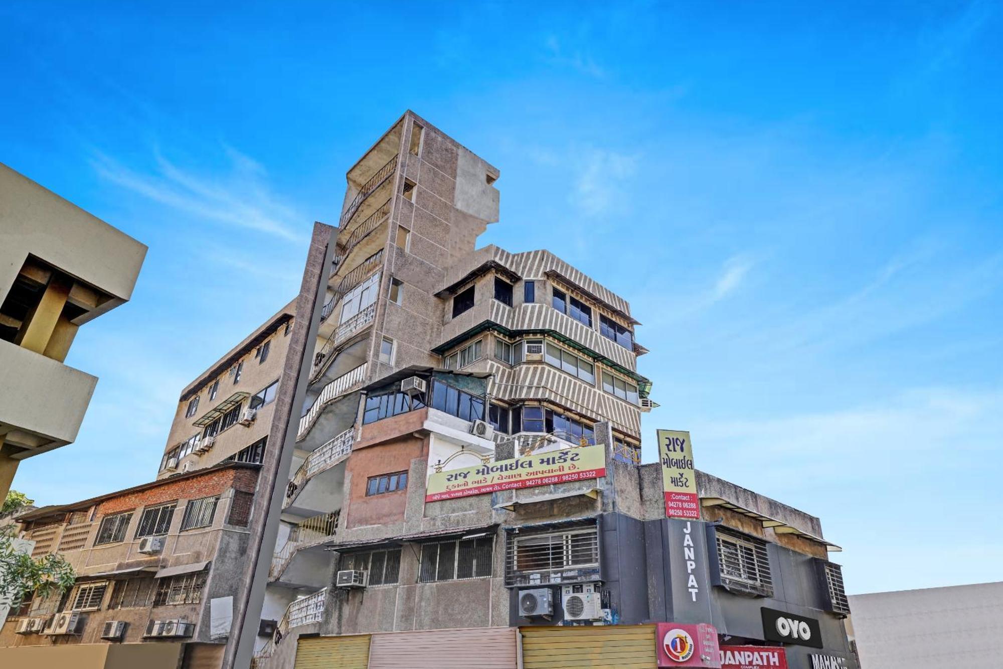 Hotel O Neelkamal Ahmedabad Exterior foto